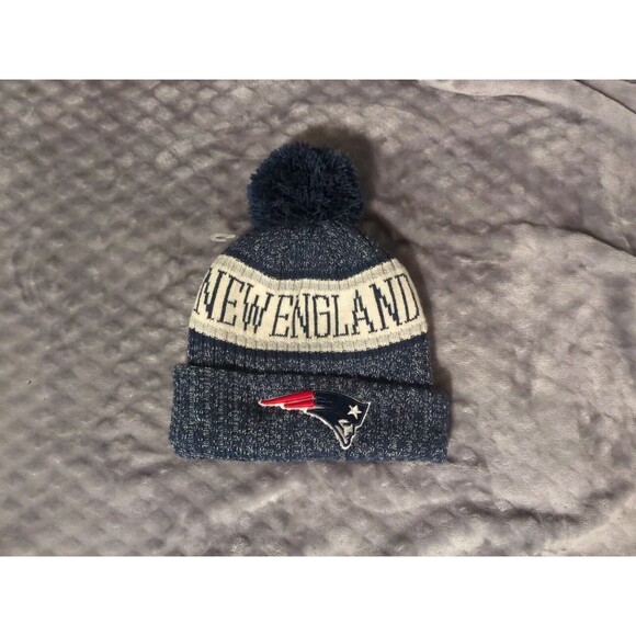 New Era Other - New Era NFL New England Patriots Beanie Hat One-time Removable Pom Navy Blue